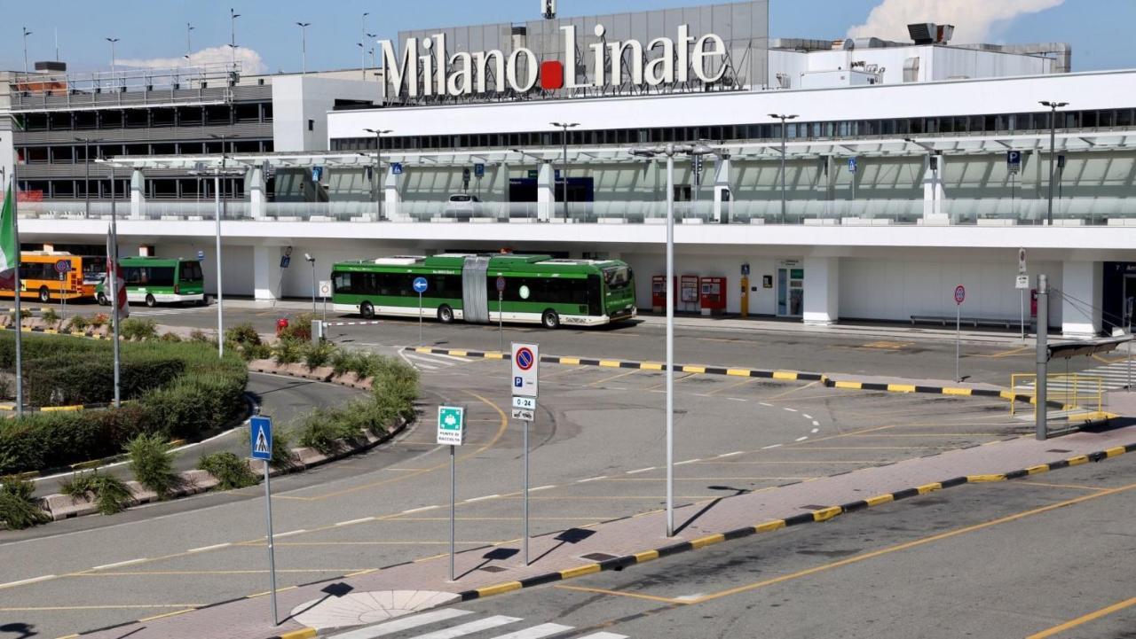 Appartamento Deluxe Con Parcheggio Gratuito Segrate Eksteriør bilde